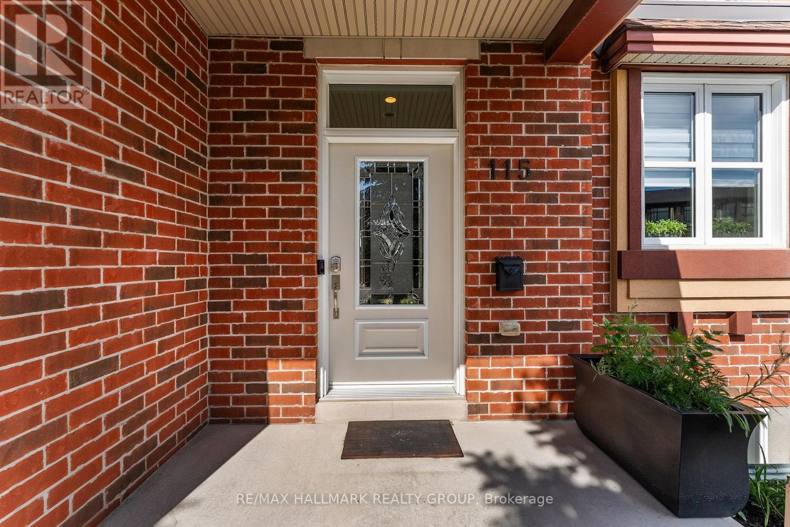 115 Beatrice Drive, Ottawa, Ontario  K2J 5A4 - Photo 5 - X13459850