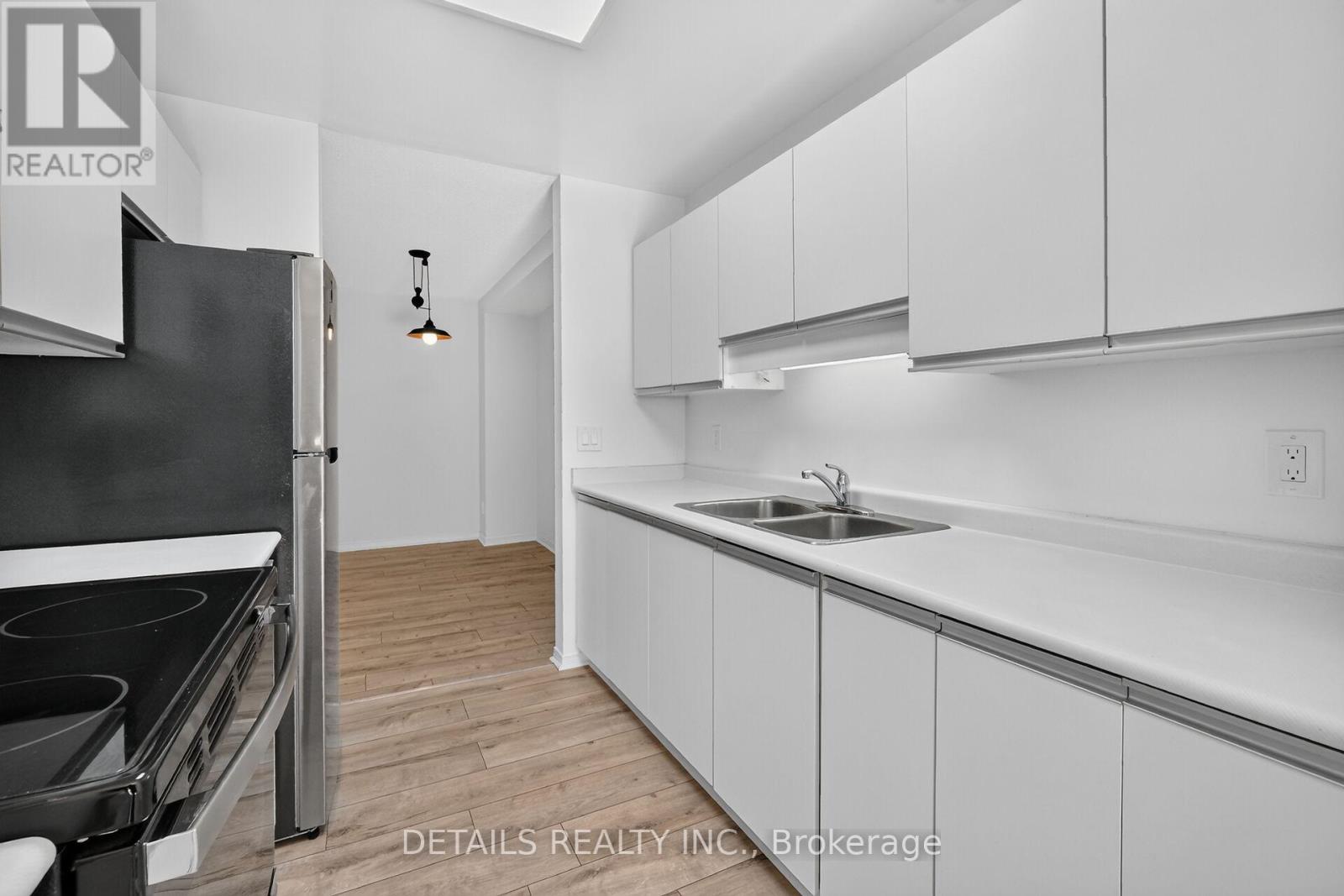 122 Ashpark Crescent, Ottawa, Ontario  K1T 3N6 - Photo 10 - X13459852