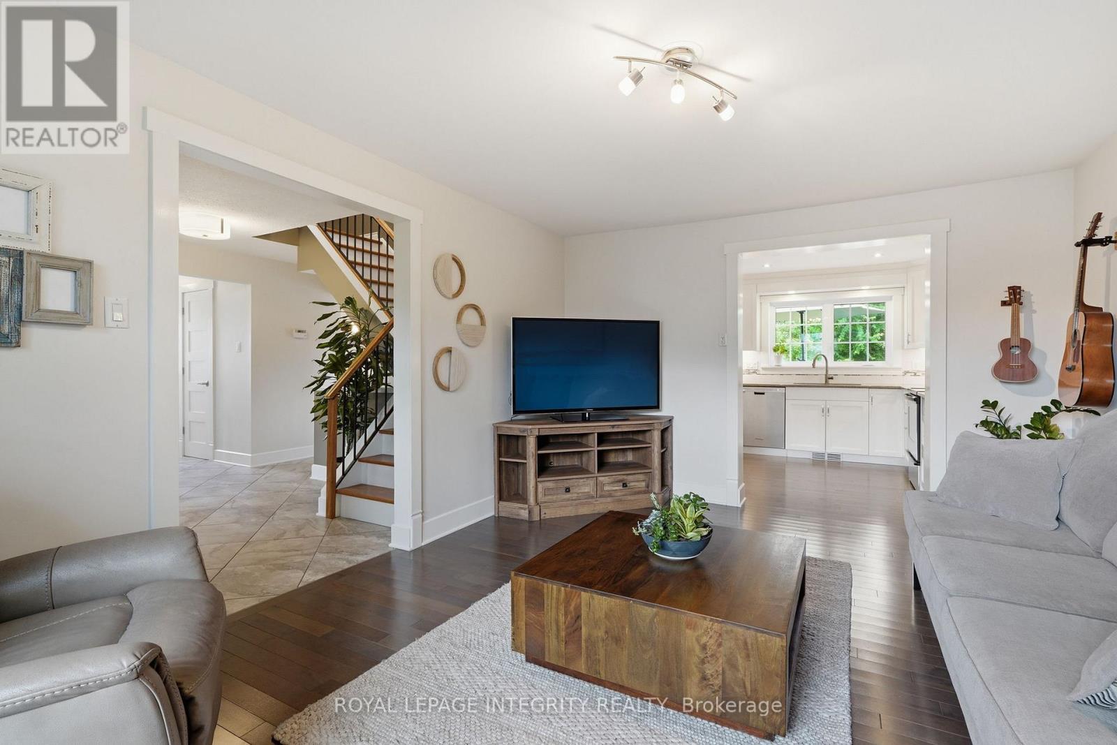 192 Park Grove Drive, Ottawa, Ontario  K1E 2T1 - Photo 11 - X13459866