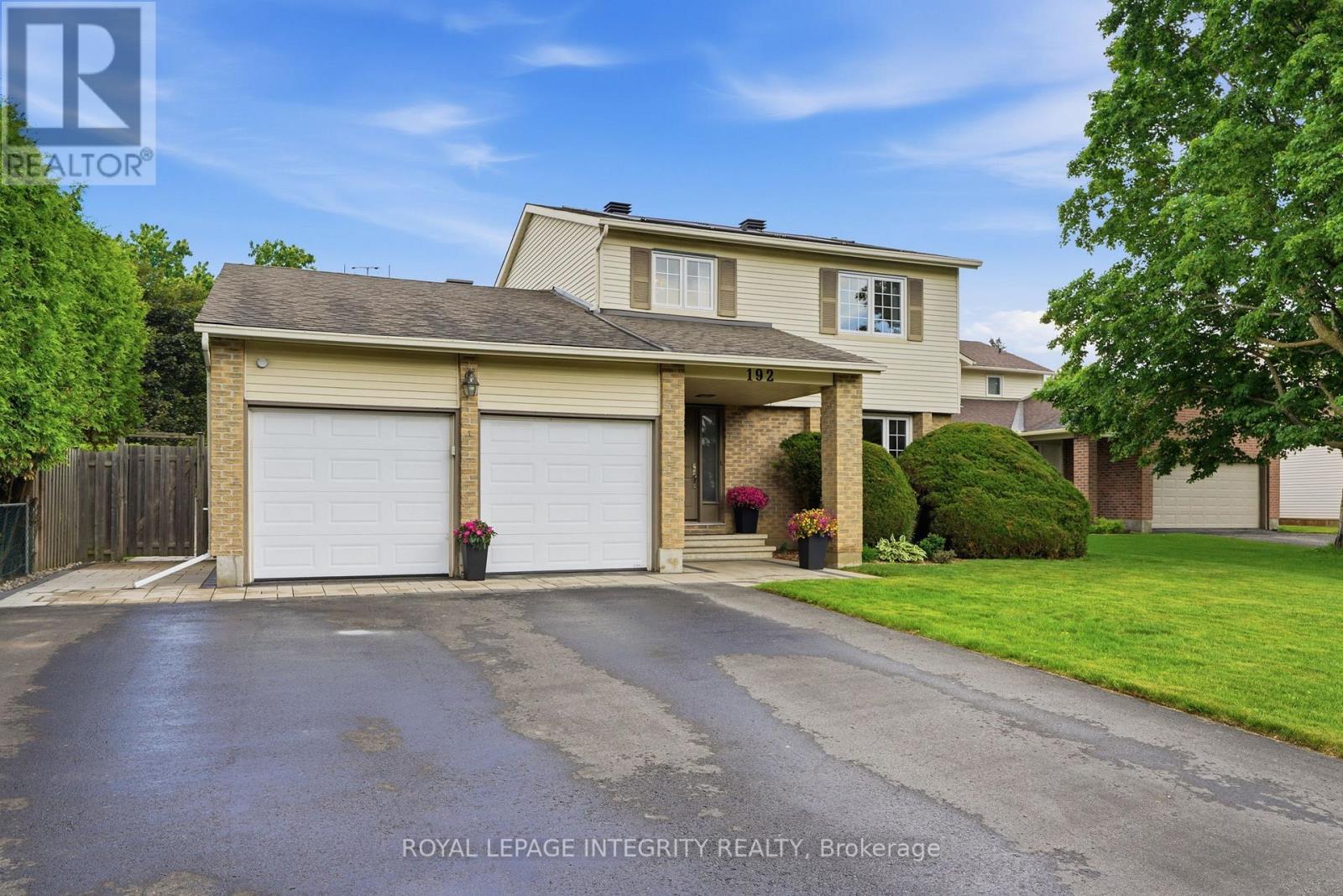 192 Park Grove Drive, Ottawa, Ontario  K1E 2T1 - Photo 3 - X13459866