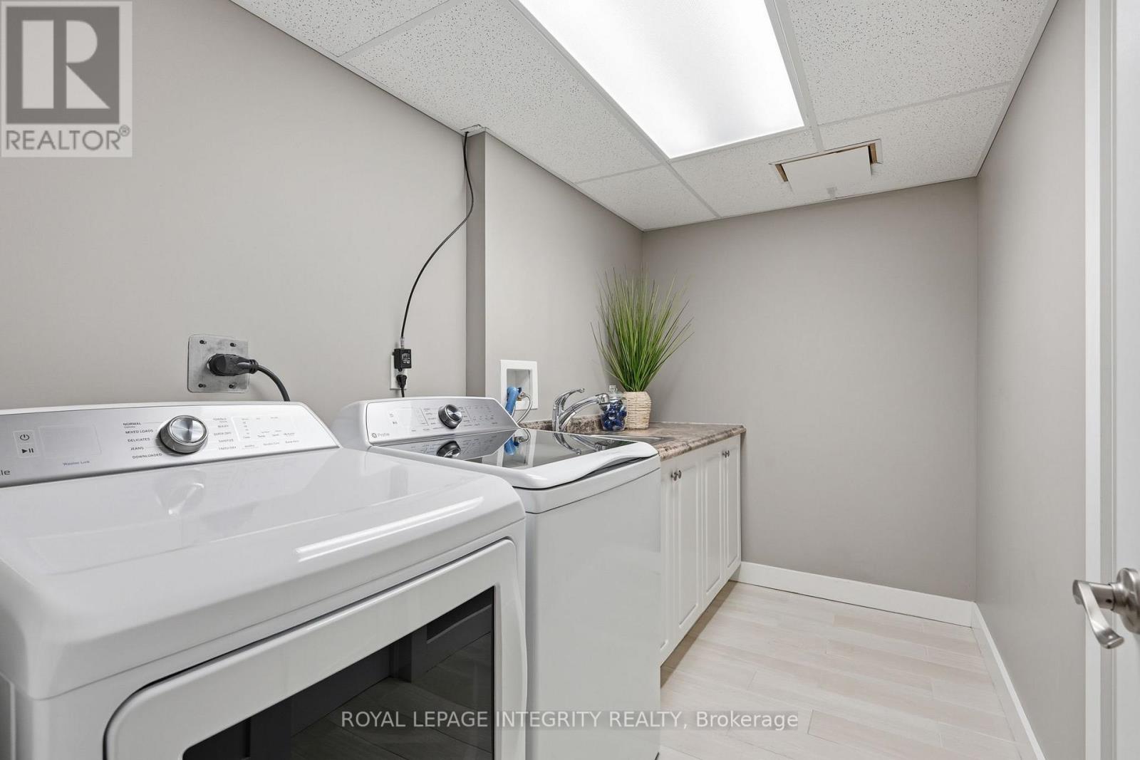 192 Park Grove Drive, Ottawa, Ontario  K1E 2T1 - Photo 34 - X13459866