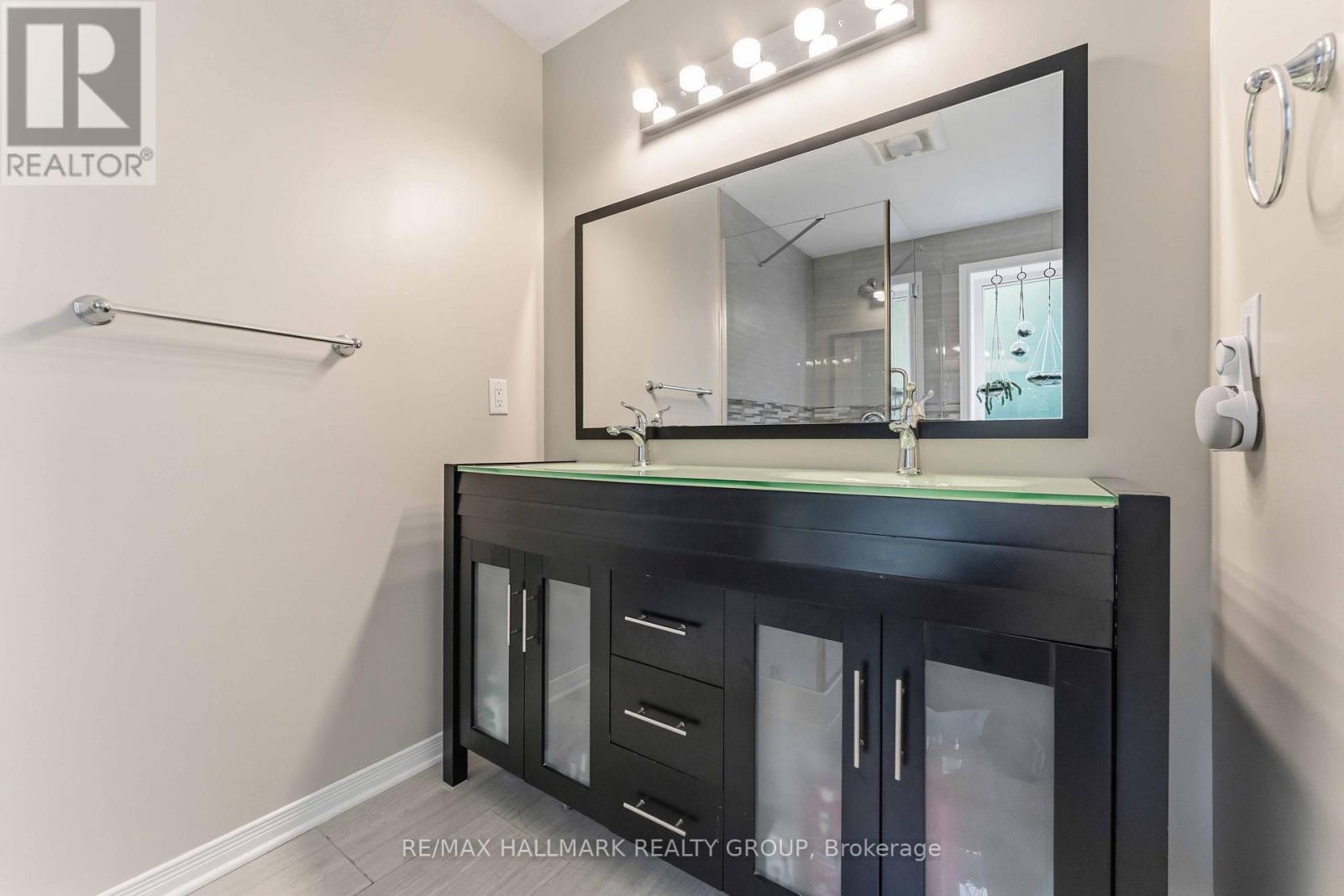 352 Mockingbird Drive, Ottawa, Ontario  K1E 2A7 - Photo 24 - X13459884