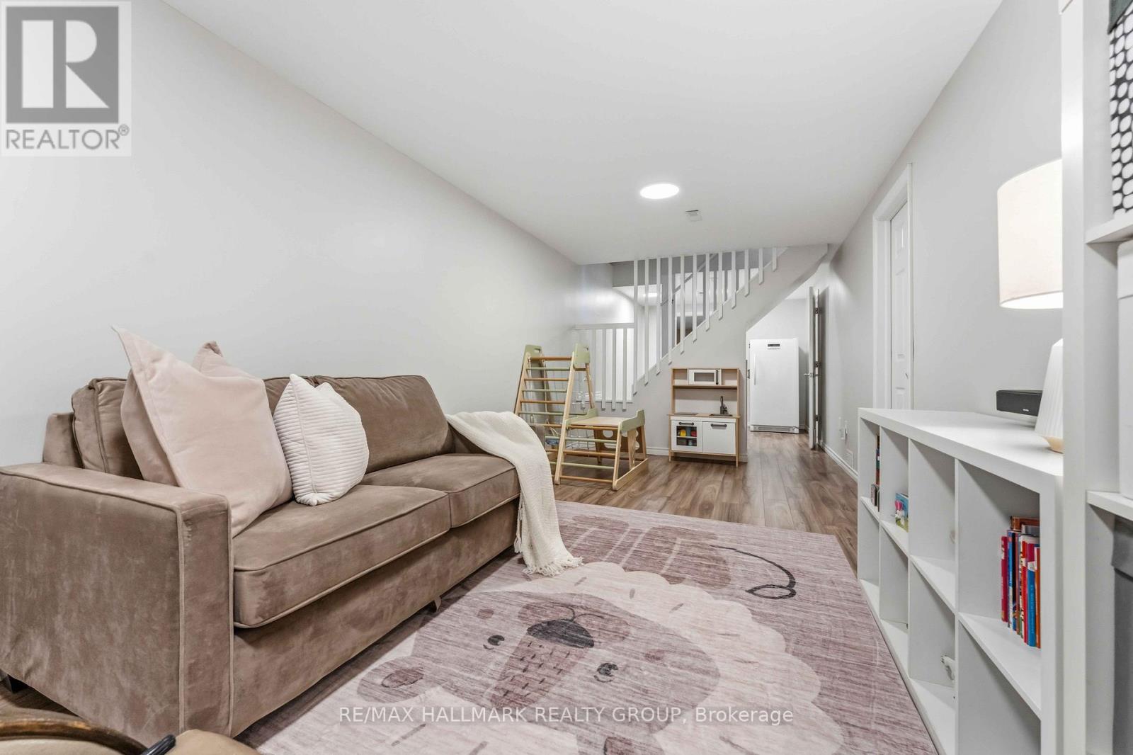 352 Mockingbird Drive, Ottawa, Ontario  K1E 2A7 - Photo 32 - X13459884
