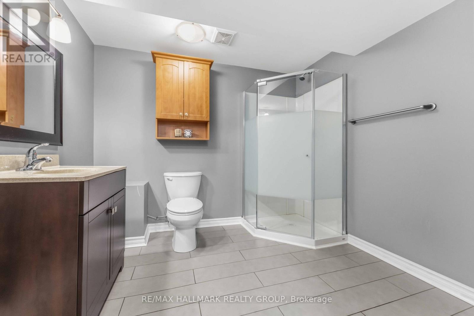 352 Mockingbird Drive, Ottawa, Ontario  K1E 2A7 - Photo 37 - X13459884