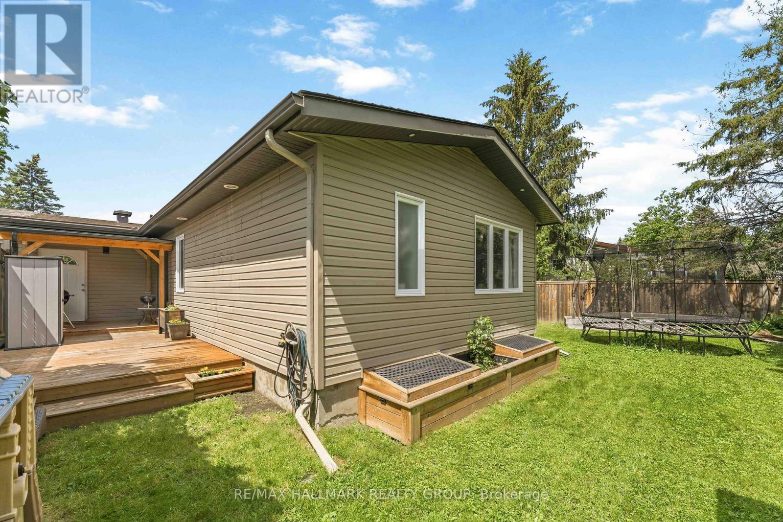352 Mockingbird Drive, Ottawa, Ontario  K1E 2A7 - Photo 40 - X13459884