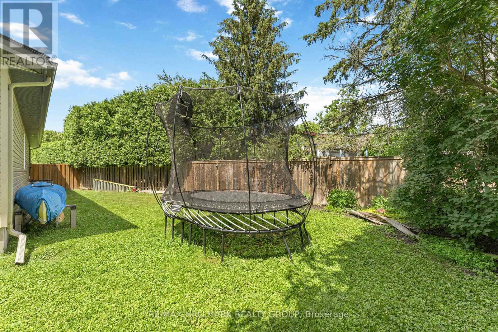 352 Mockingbird Drive, Ottawa, Ontario  K1E 2A7 - Photo 43 - X13459884