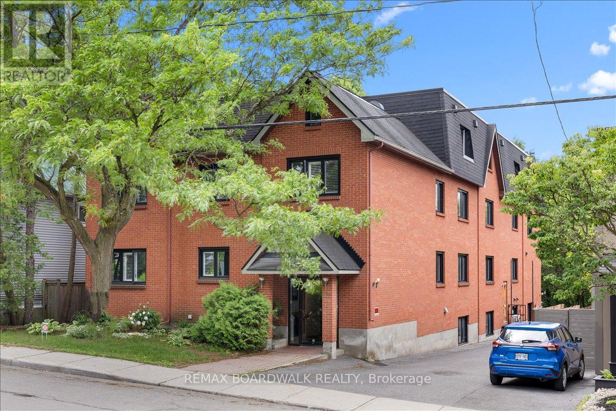 304 - 222 Russell Avenue, Ottawa, Ontario  K1N 7X5 - Photo 1 - X13460012