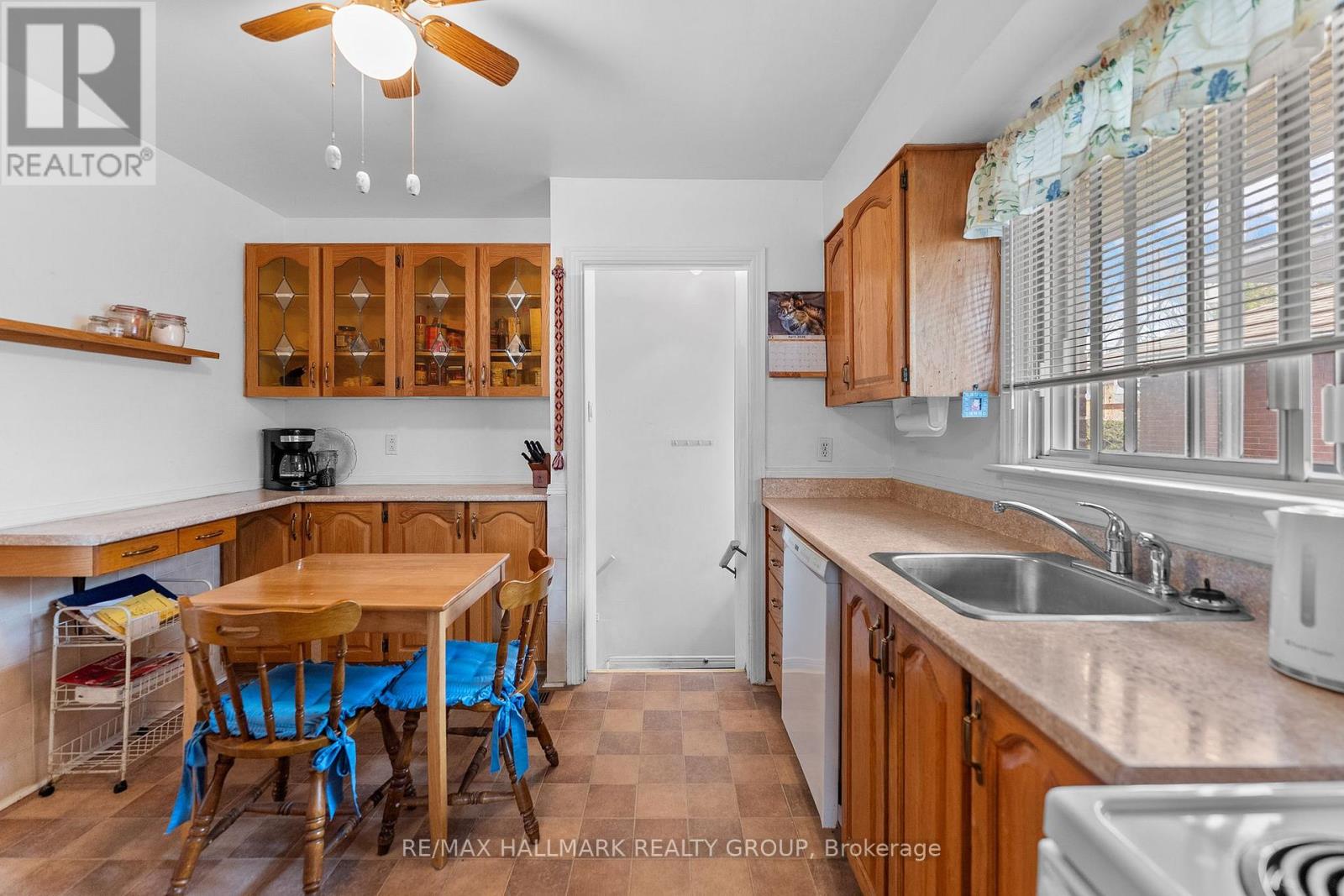 2075 Neepawa Avenue, Ottawa, Ontario  K2A 3L7 - Photo 28 - X13460068