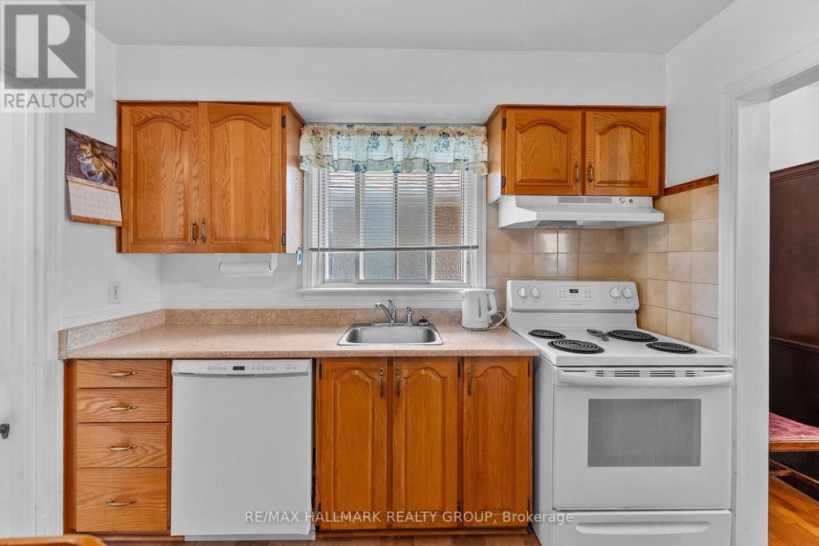 2075 Neepawa Avenue, Ottawa, Ontario  K2A 3L7 - Photo 30 - X13460068