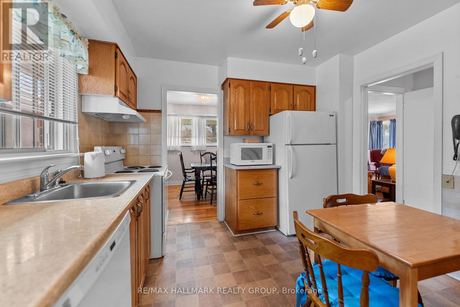 2075 Neepawa Avenue, Ottawa, Ontario  K2A 3L7 - Photo 32 - X13460068