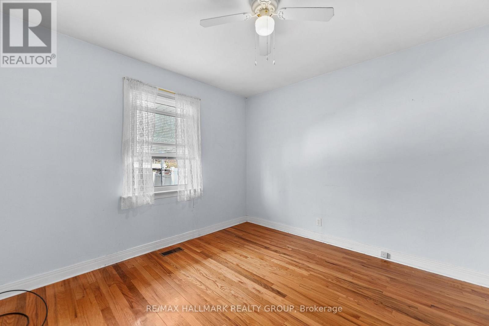 2075 Neepawa Avenue, Ottawa, Ontario  K2A 3L7 - Photo 38 - X13460068