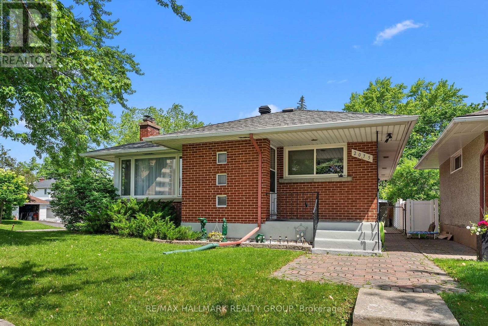 2075 Neepawa Avenue, Ottawa, Ontario  K2A 3L7 - Photo 4 - X13460068
