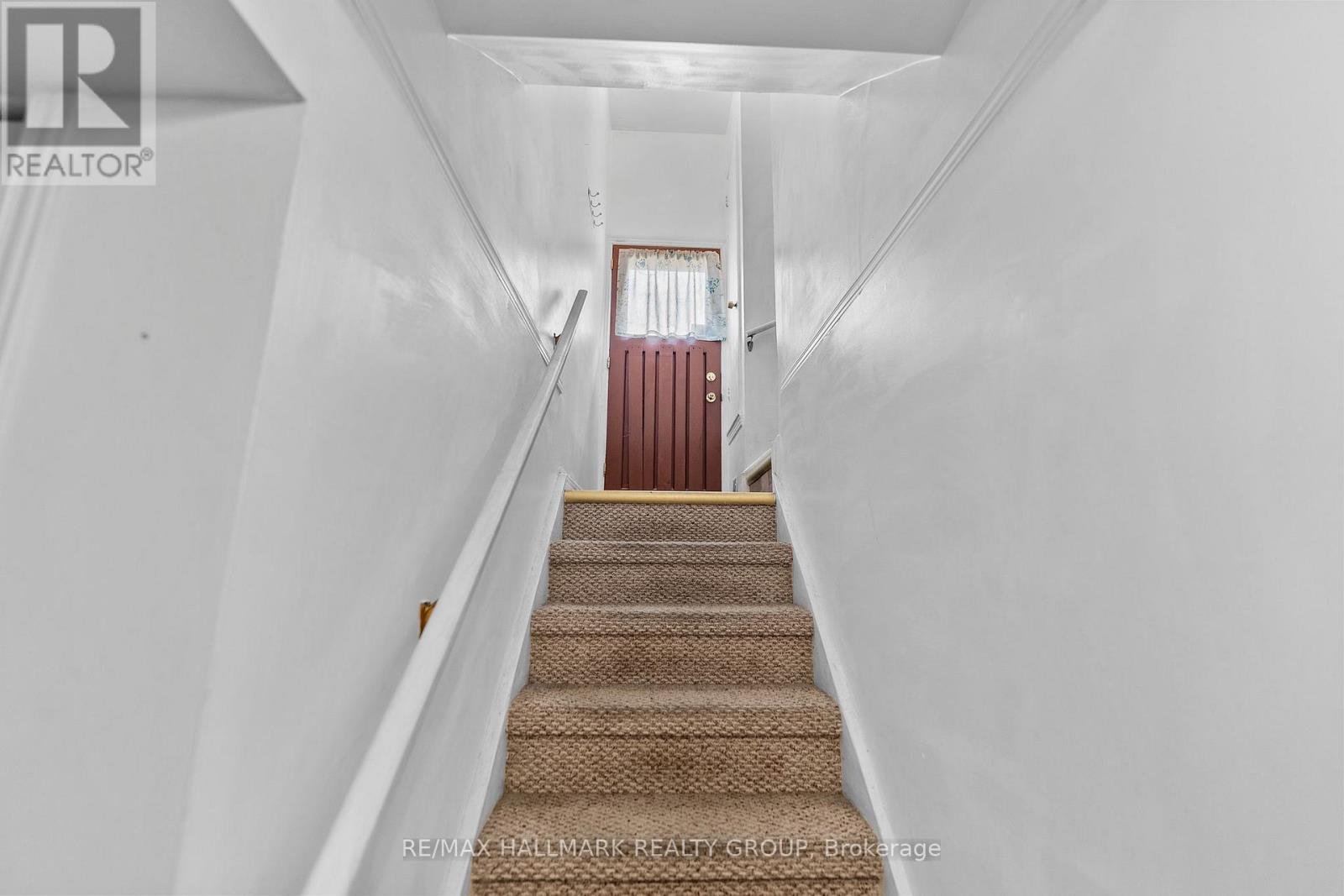 2075 Neepawa Avenue, Ottawa, Ontario  K2A 3L7 - Photo 41 - X13460068