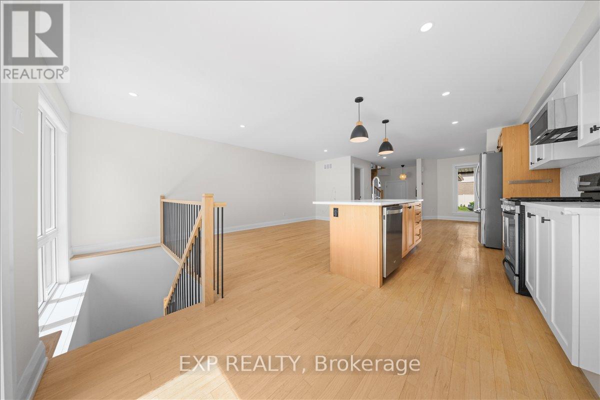 84 Porter Street, Ottawa, Ontario  K2S 2L8 - Photo 13 - X13460110