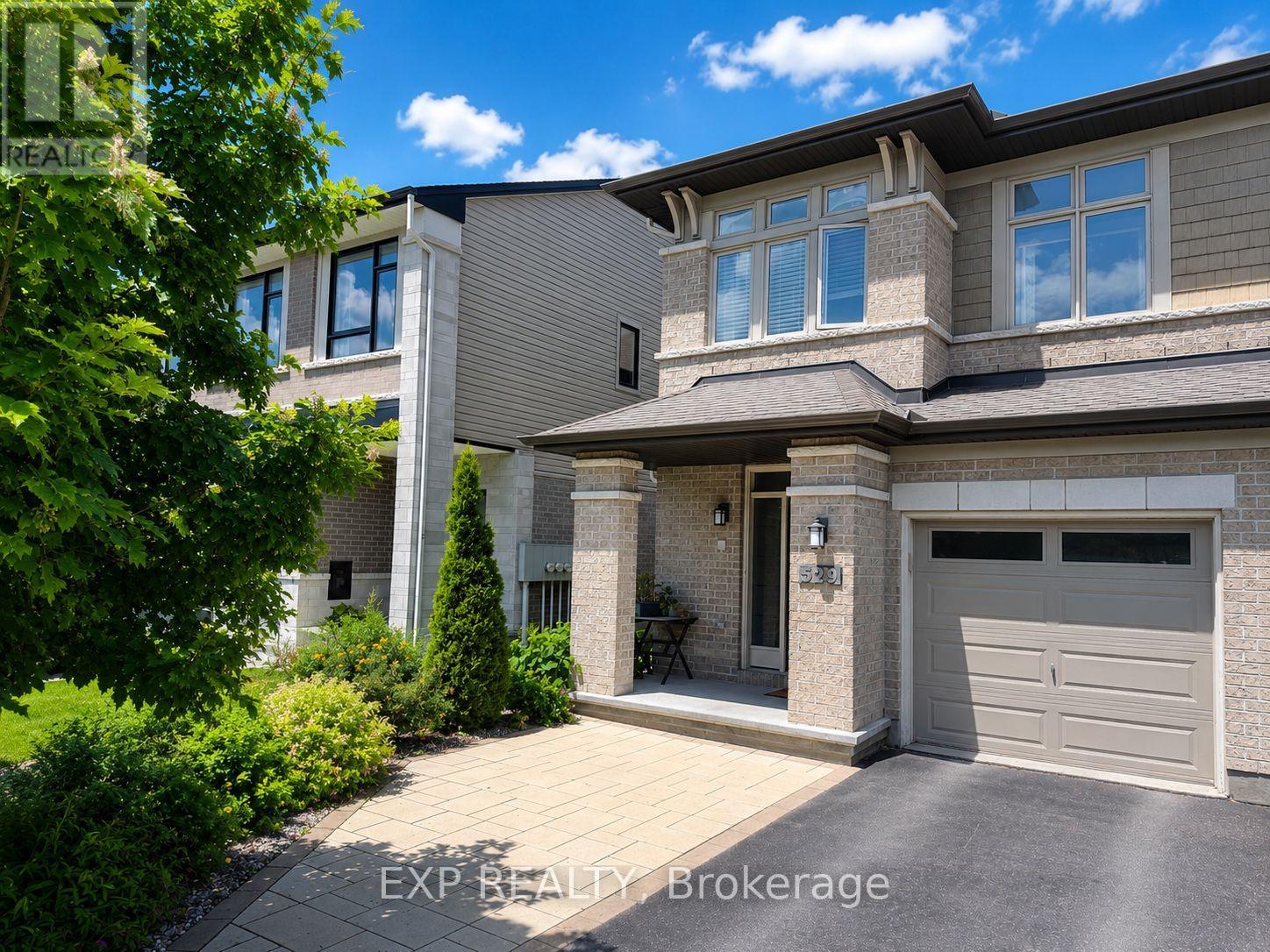 529 STARGAZER CRESCENT, Ottawa, Ontario