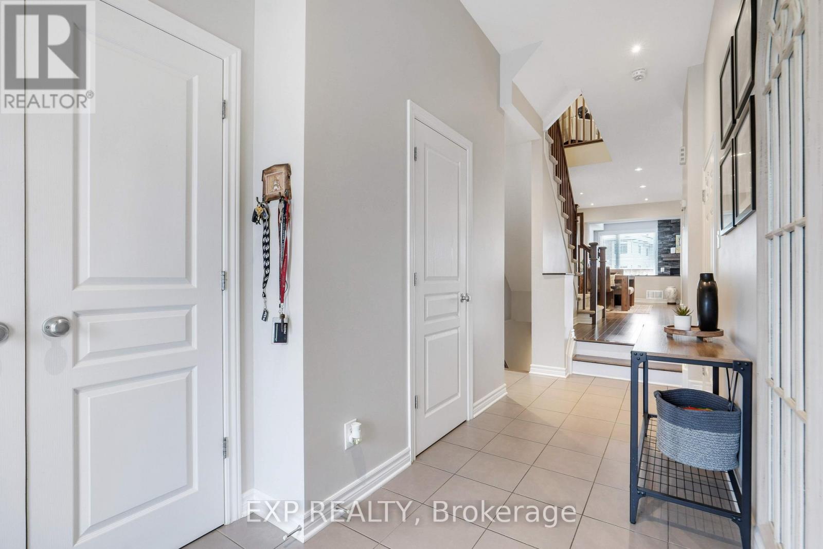 529 Stargazer Crescent, Ottawa, Ontario  K4M 0H2 - Photo 3 - X13460234