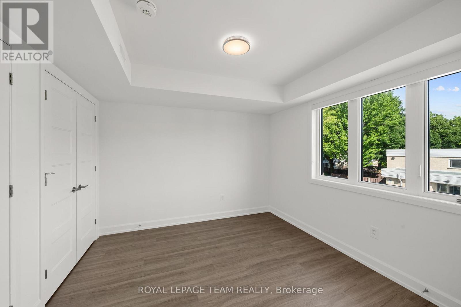 Upper - 998 Hollington Street, Ottawa, Ontario  K1Z 7Z9 - Photo 19 - X13460280