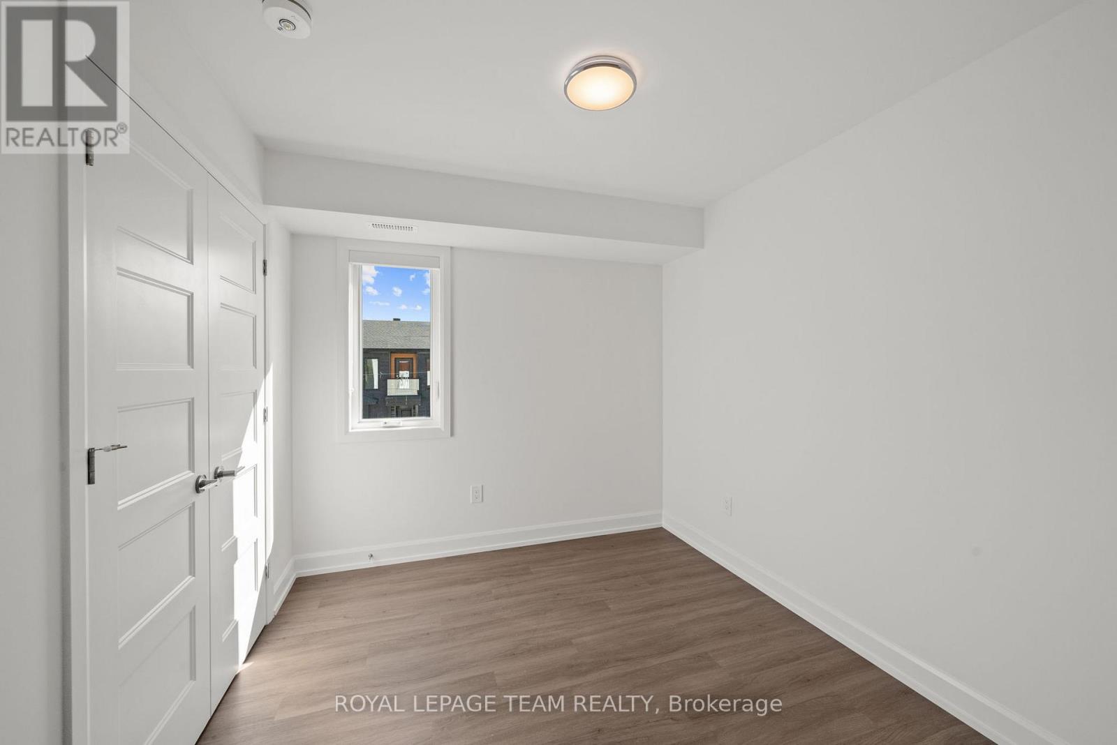 Upper - 998 Hollington Street, Ottawa, Ontario  K1Z 7Z9 - Photo 23 - X13460280