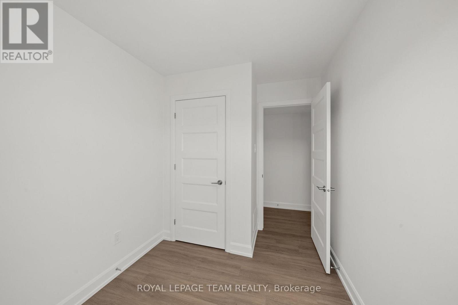Upper - 998 Hollington Street, Ottawa, Ontario  K1Z 7Z9 - Photo 27 - X13460280