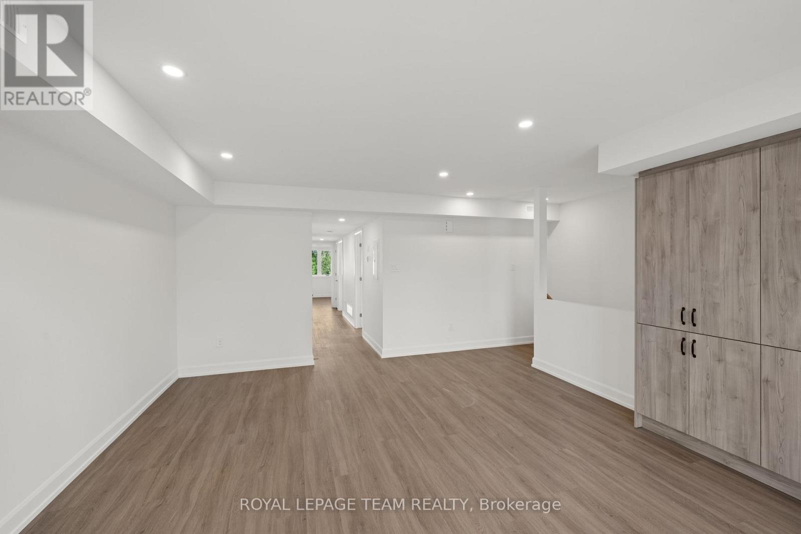 Upper - 998 Hollington Street, Ottawa, Ontario  K1Z 7Z9 - Photo 8 - X13460280