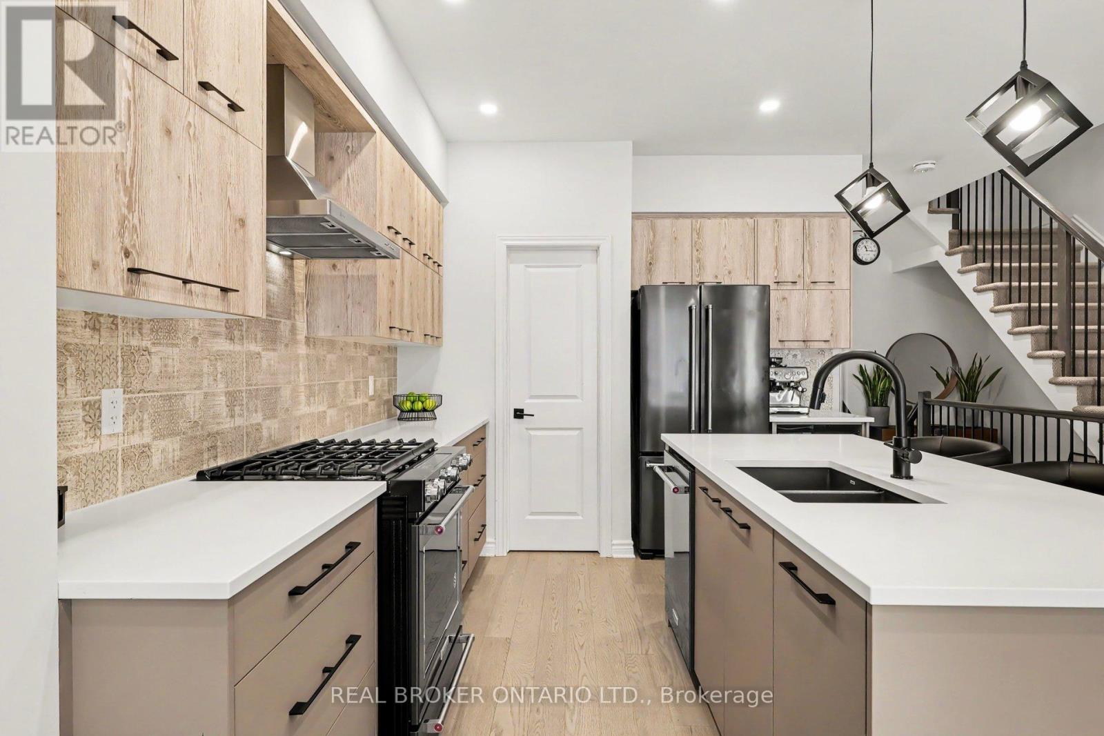 769 Cairn Crescent, Ottawa, Ontario  K1W 0P4 - Photo 12 - X13460314