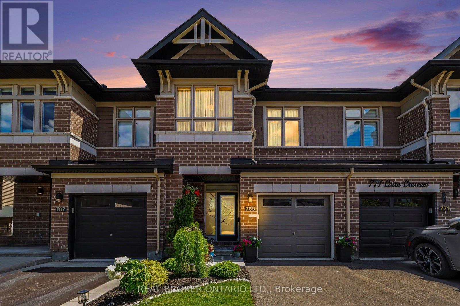 769 Cairn Crescent, Ottawa, Ontario  K1W 0P4 - Photo 3 - X13460314