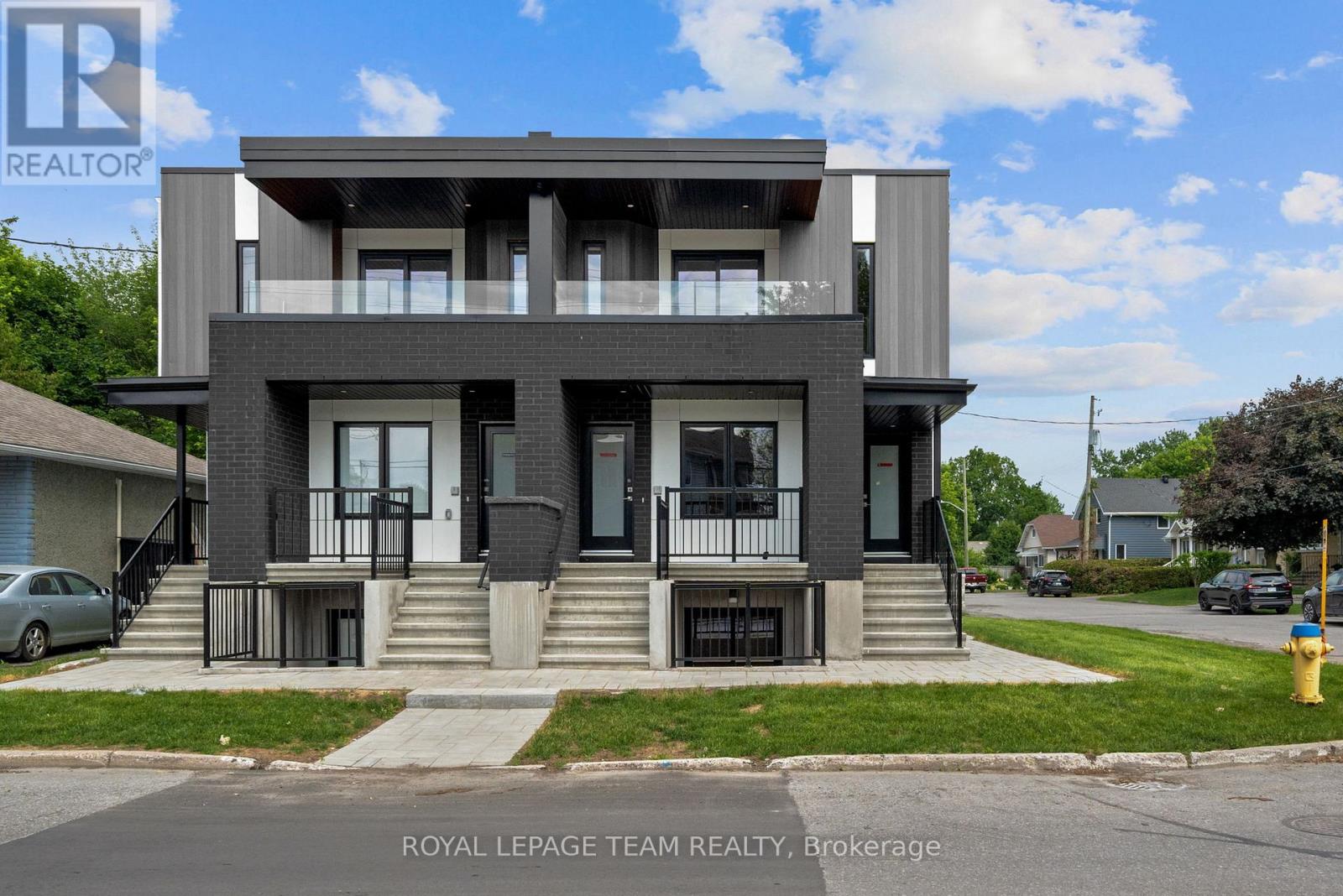 MAIN - 998 HOLLINGTON STREET, Ottawa, Ontario