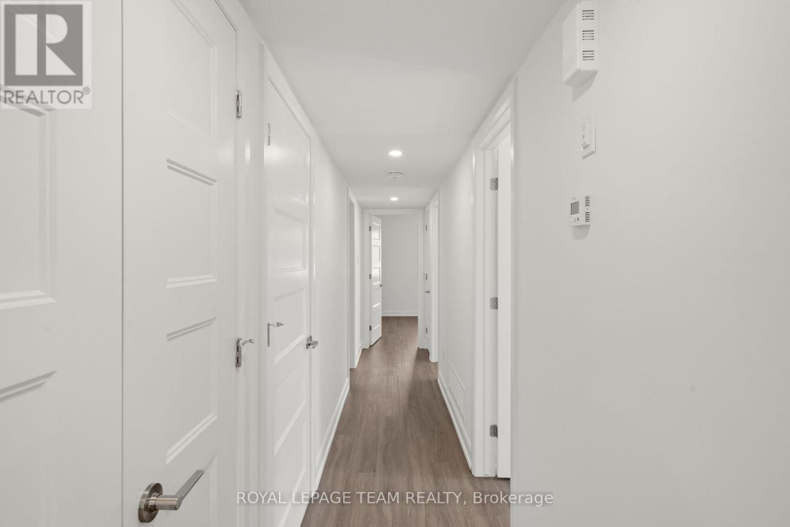 Main - 998 Hollington Street, Ottawa, Ontario  K1Z 6K6 - Photo 10 - X13460316