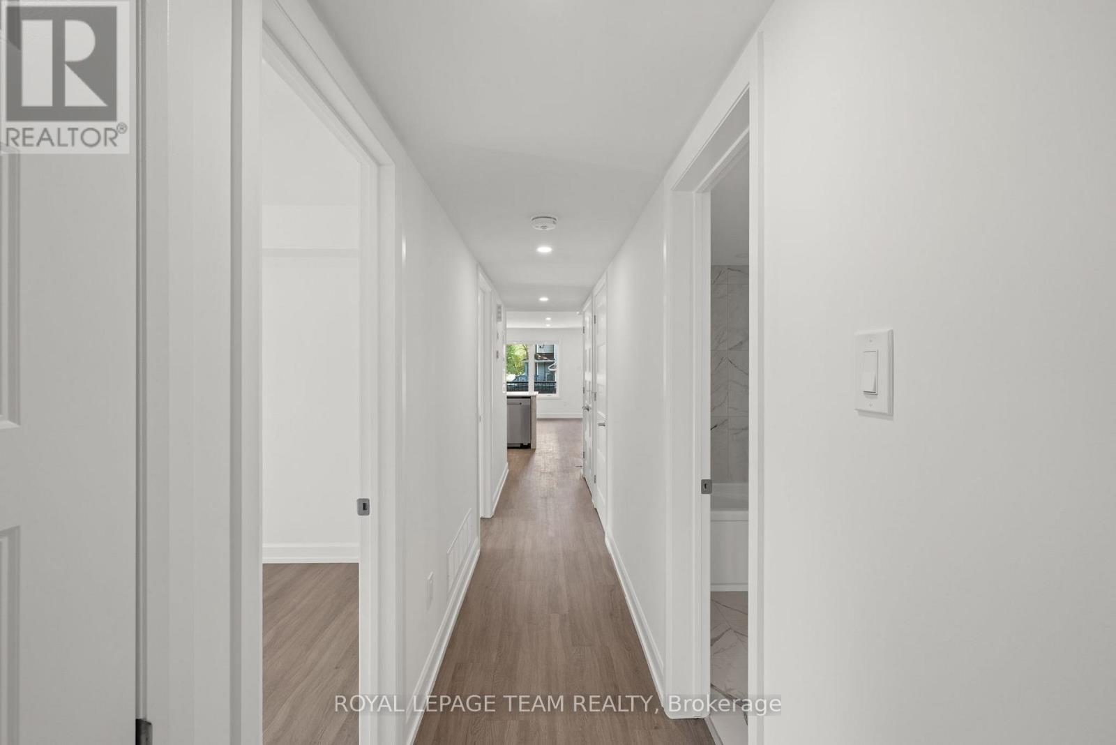 Main - 998 Hollington Street, Ottawa, Ontario  K1Z 6K6 - Photo 17 - X13460316