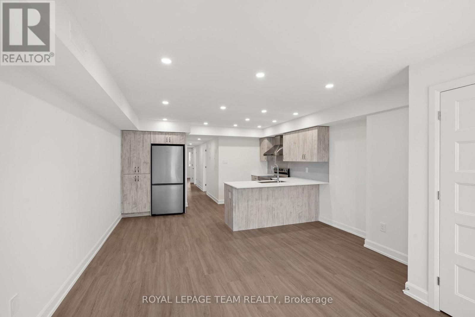 Main - 998 Hollington Street, Ottawa, Ontario  K1Z 6K6 - Photo 5 - X13460316