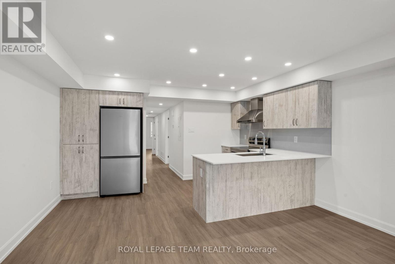 Main - 998 Hollington Street, Ottawa, Ontario  K1Z 6K6 - Photo 6 - X13460316
