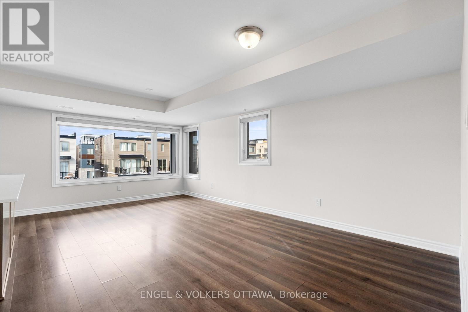 571 Ozawa Private, Ottawa, Ontario  K1K 4Z9 - Photo 6 - X13460320