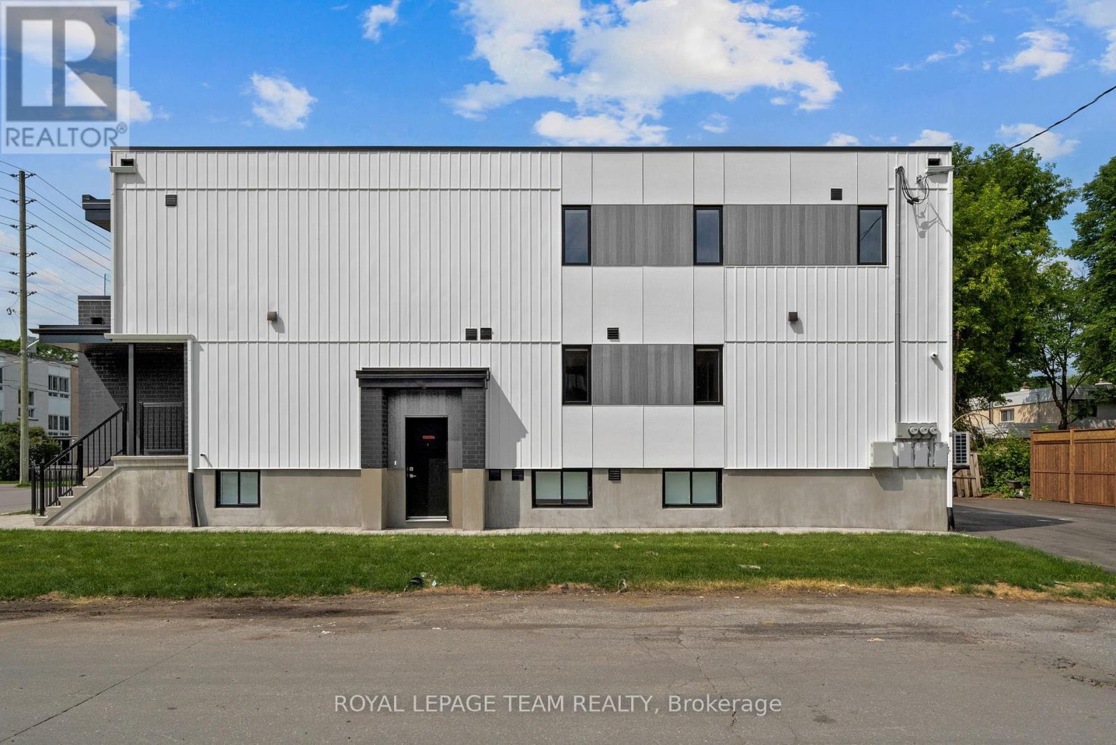 Lower - 998 Hollington Street, Ottawa, Ontario  K1Z 6K6 - Photo 2 - X13460328