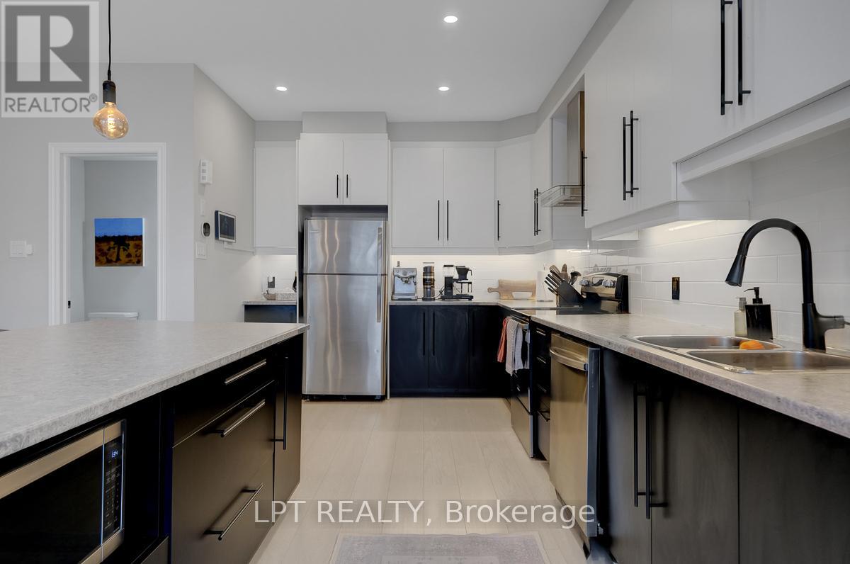 815 Kiniw Private, Ottawa, Ontario  K1K 4Z4 - Photo 15 - X13460334