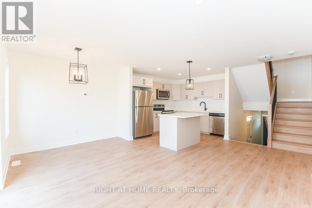 75 Whitcomb Crescent, Smiths Falls, Ontario  K7A 0C1 - Photo 13 - X13460366