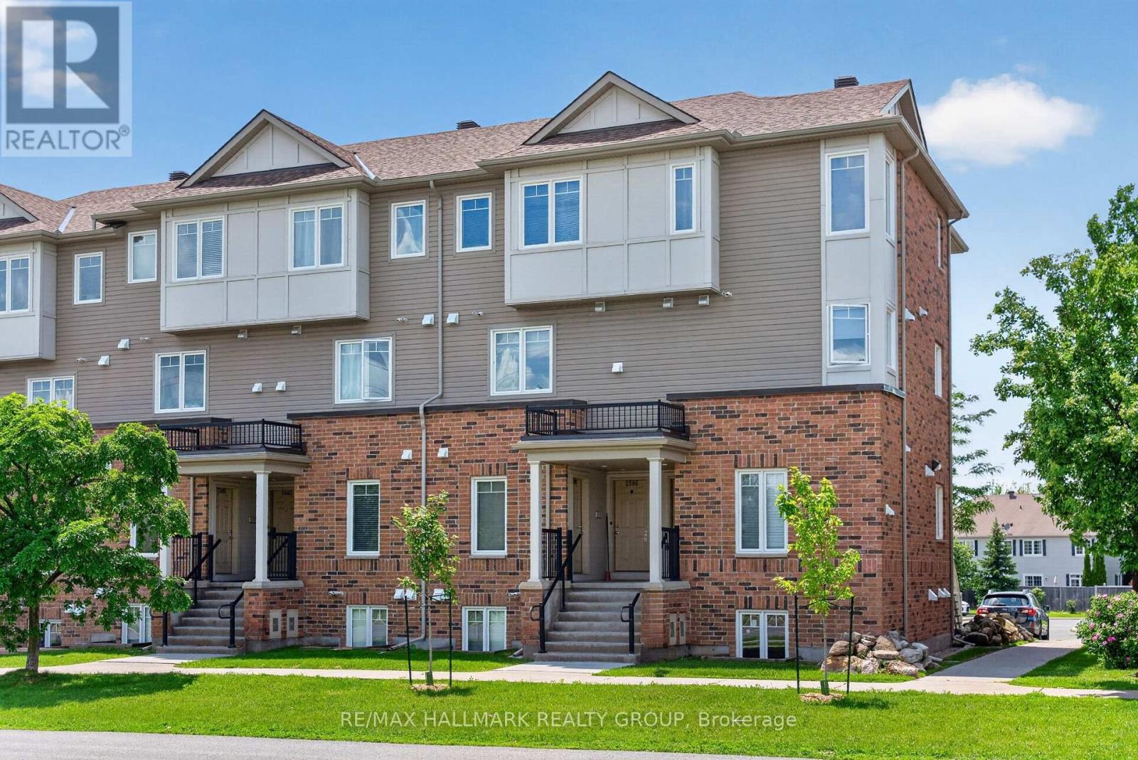 26 - 2591 Longfields Drive, Ottawa, Ontario  K2J 2L7 - Photo 2 - X13460414