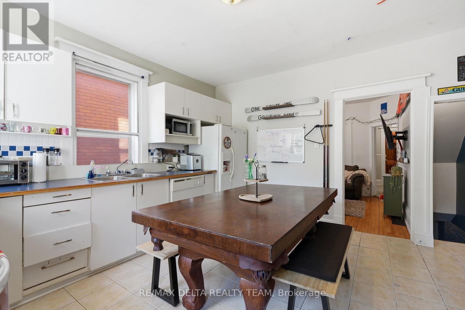 181 Goulburn Avenue, Ottawa, Ontario  K1N 8E3 - Photo 14 - X13460510