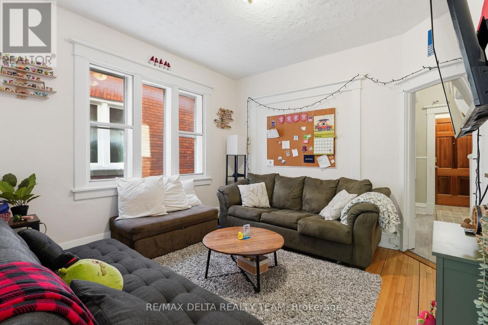 181 Goulburn Avenue, Ottawa, Ontario  K1N 8E3 - Photo 9 - X13460510