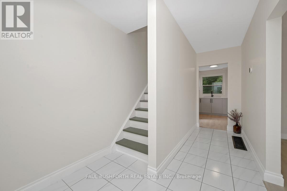 2418 Clementine Boulevard, Ottawa, Ontario  K1V 8E2 - Photo 4 - X13460544