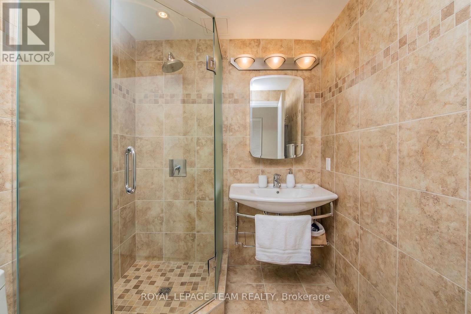 1307 - 90 George Street, Ottawa, Ontario  K1N 0A8 - Photo 17 - X13460572