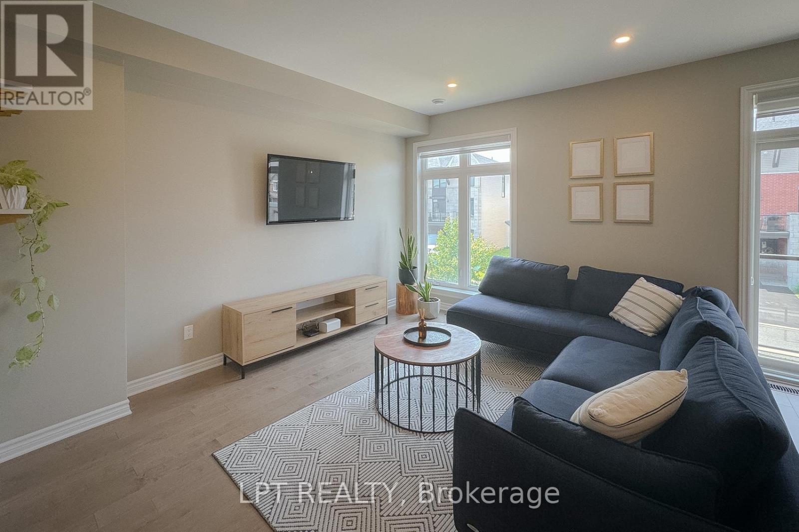 552 Labrador Crescent, Ottawa, Ontario  K1T 0R5 - Photo 13 - X13460800