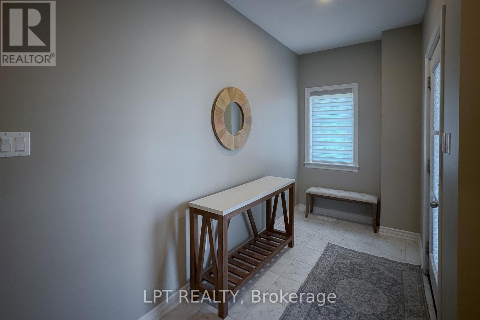 552 Labrador Crescent, Ottawa, Ontario  K1T 0R5 - Photo 6 - X13460800