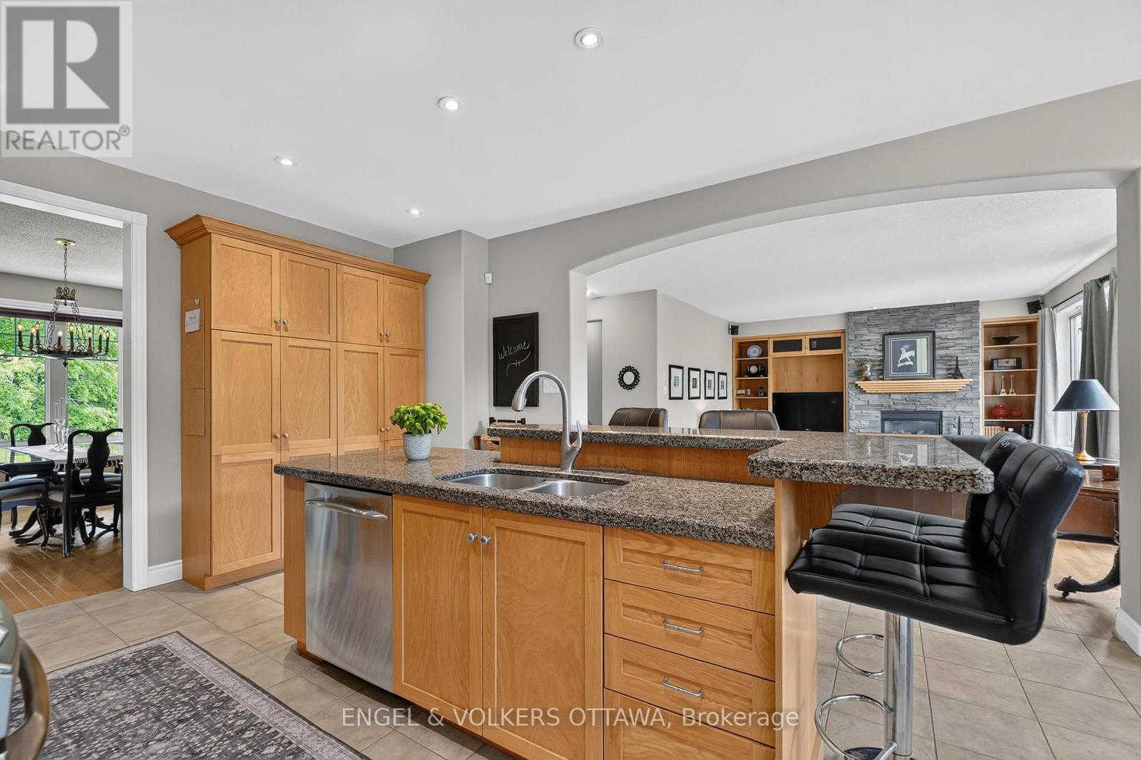 1599 Landel Drive, Ottawa, Ontario  K2W 1C6 - Photo 14 - X13460918
