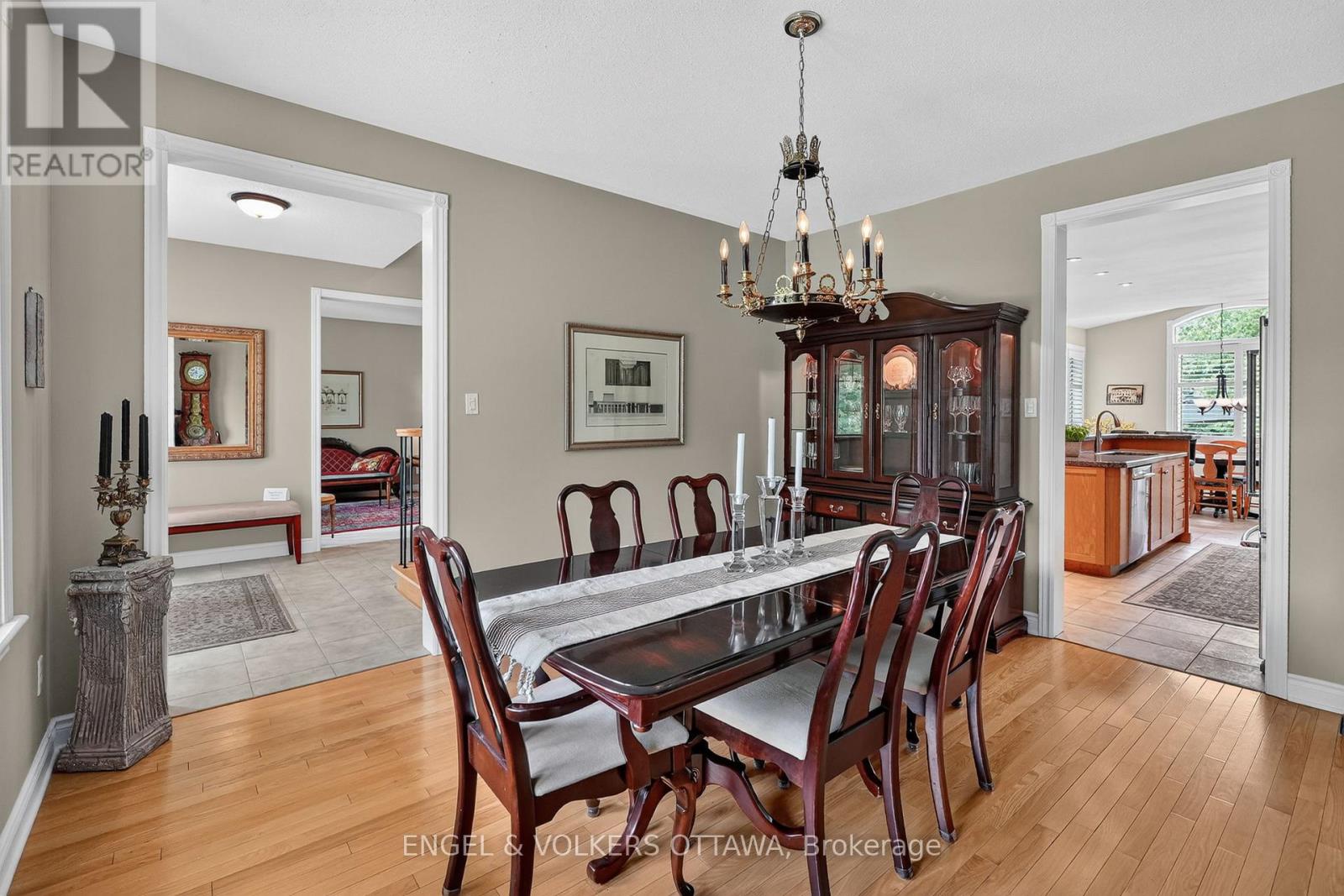 1599 Landel Drive, Ottawa, Ontario  K2W 1C6 - Photo 8 - X13460918