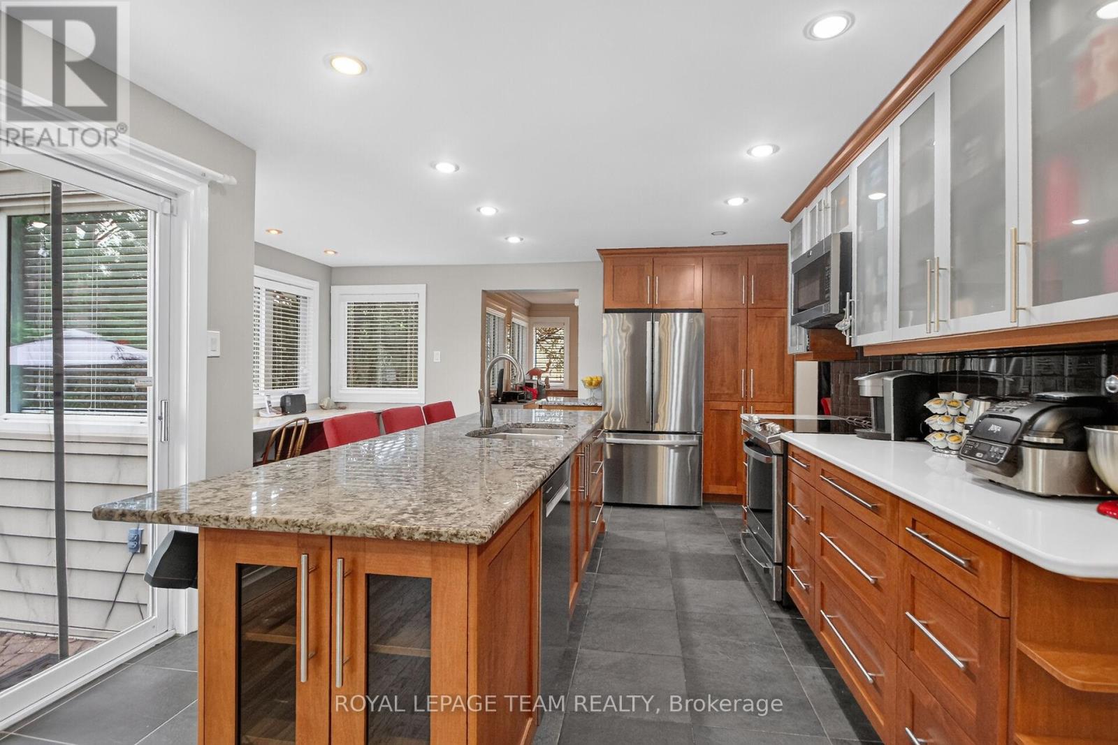 22 Lynhurst Avenue, Ottawa, Ontario  K1V 9W7 - Photo 14 - X13461110