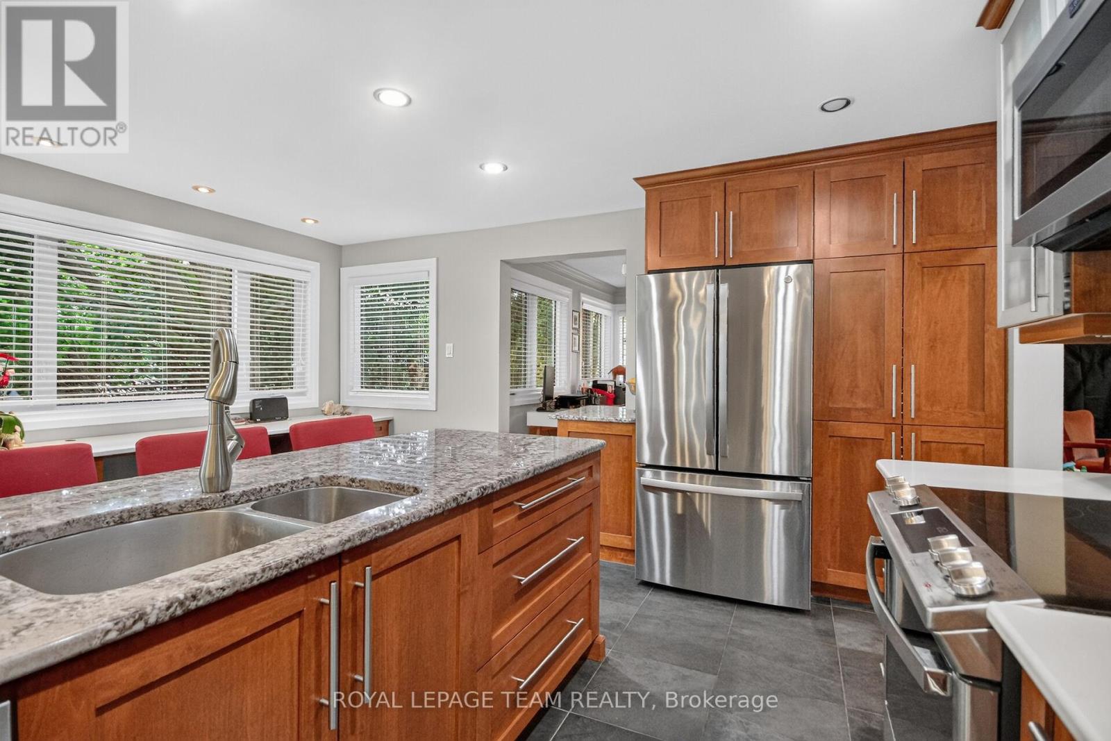 22 Lynhurst Avenue, Ottawa, Ontario  K1V 9W7 - Photo 15 - X13461110
