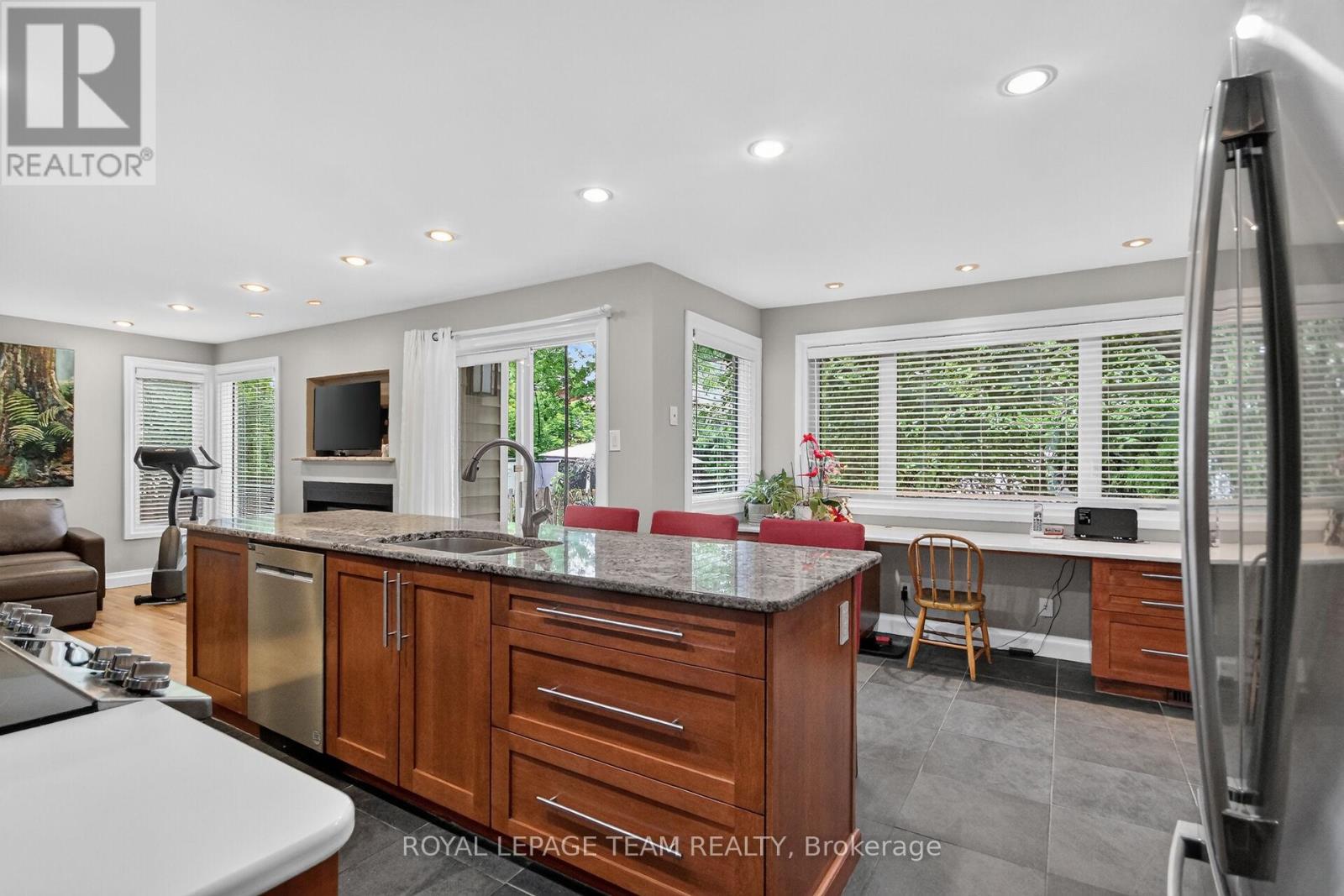 22 Lynhurst Avenue, Ottawa, Ontario  K1V 9W7 - Photo 18 - X13461110