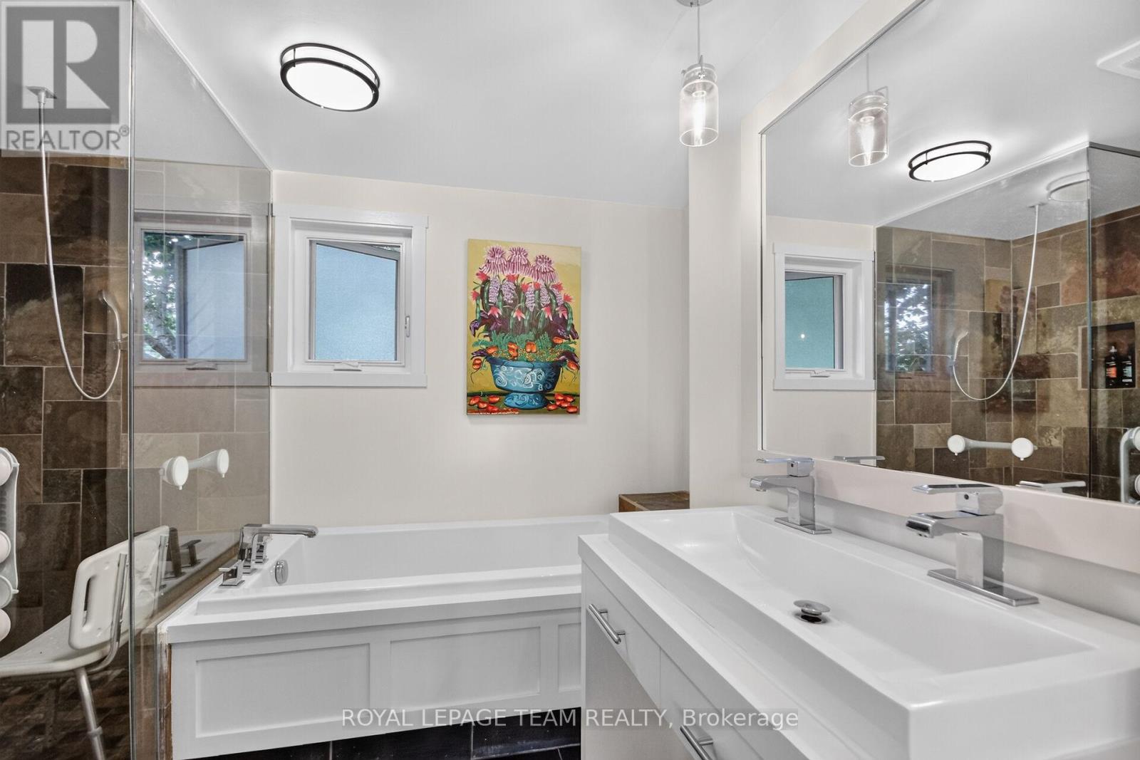 22 Lynhurst Avenue, Ottawa, Ontario  K1V 9W7 - Photo 30 - X13461110