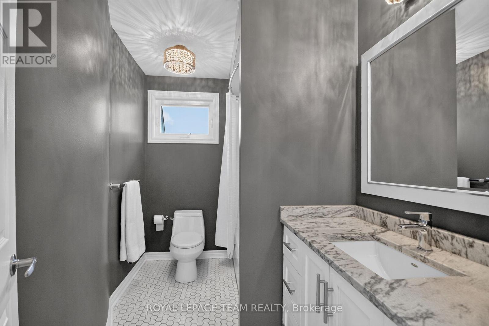 22 Lynhurst Avenue, Ottawa, Ontario  K1V 9W7 - Photo 35 - X13461110