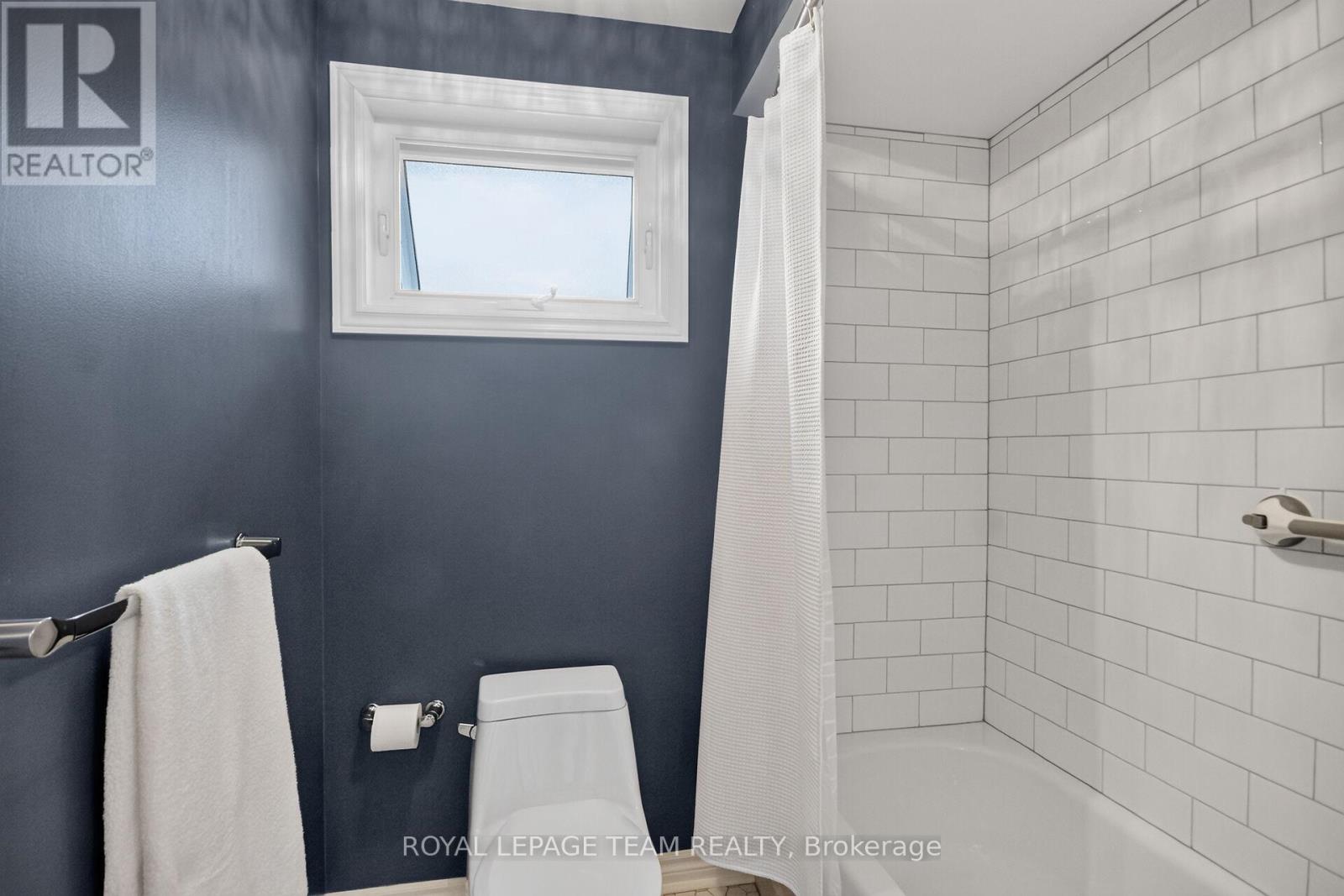 22 Lynhurst Avenue, Ottawa, Ontario  K1V 9W7 - Photo 36 - X13461110